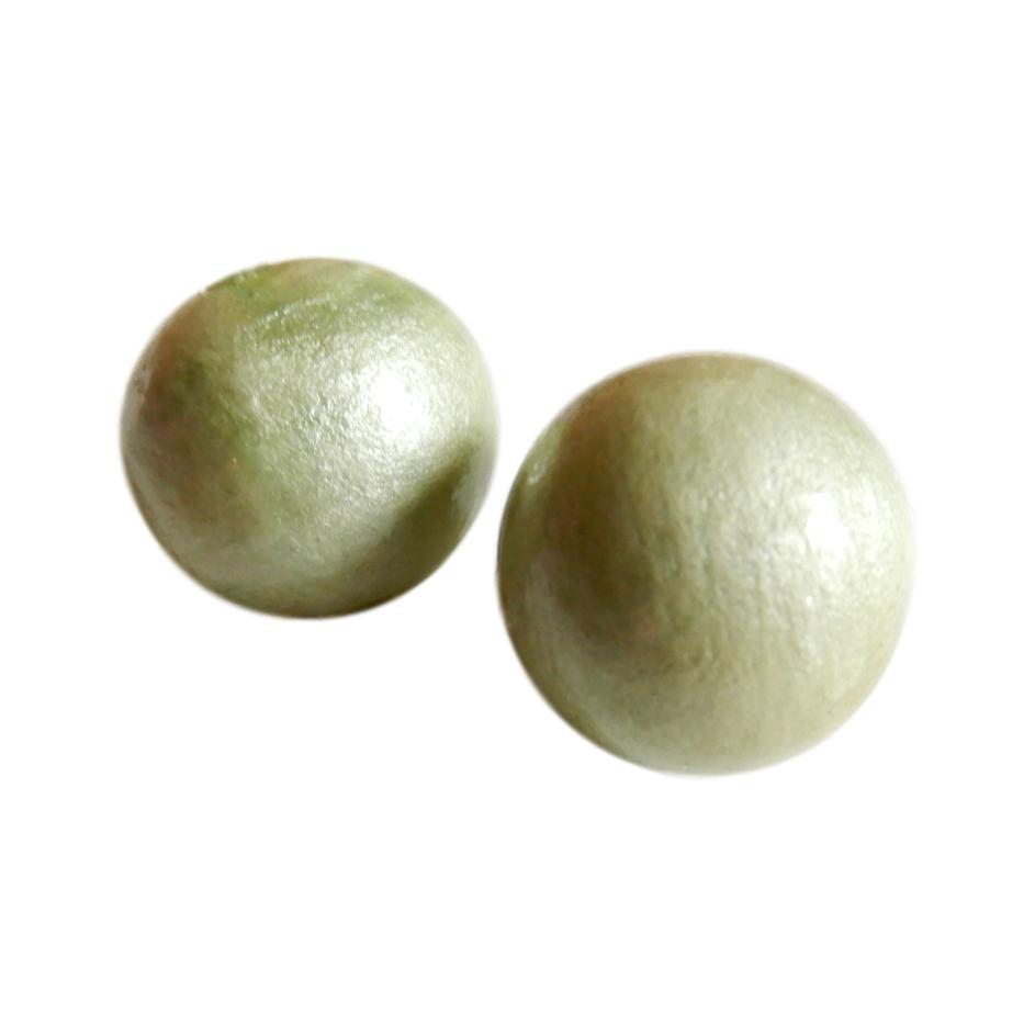 Boule 16 mm Vert pâle nacré